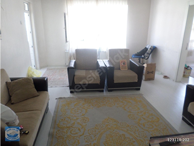 KAAN EMLAKTAN 3+1 135 M2 2 ODASI BAĞIMLI ORTA KAT ÖN CEPHE SEHİR MANZARALI SATILIK DAİRE - Görsel 2