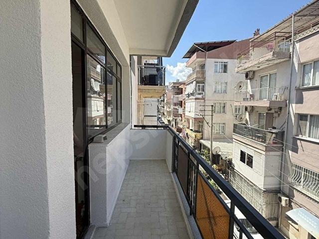 TURPA BALÇOVA VİPDEN 3+1 AGORA AVM KARŞISINDA KİRALIK DAİRE - Görsel 7