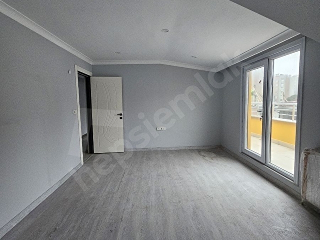 Mustafa Kemal Paşada 190 m² Geniş 4+2 Dubleks | Tek Yetkili | - Görsel 24