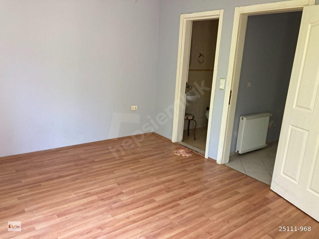 ÇEŞME MERKEZDE EŞYASIZ KİRALIK 3+1 DAİRE - Görsel 2
