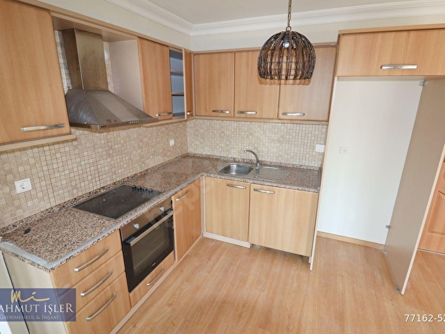 ALTINOLUK YOLUN ALTINDA SATILIK 2+1 GENİŞ DAİRE DENİZE 300 METRE - Görsel 11