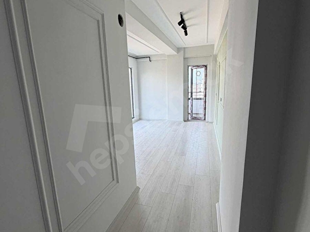 ATAKUM KÖRFEZDE KOMBİSİ CAM BALKONU TAKILI FIRSAT DAİRE! - Görsel 3