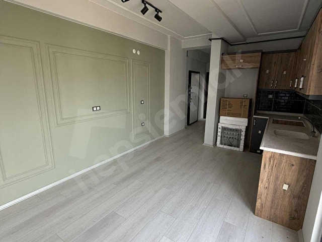 ATAKUM KÖRFEZDE KOMBİSİ CAM BALKONU TAKILI FIRSAT DAİRE!