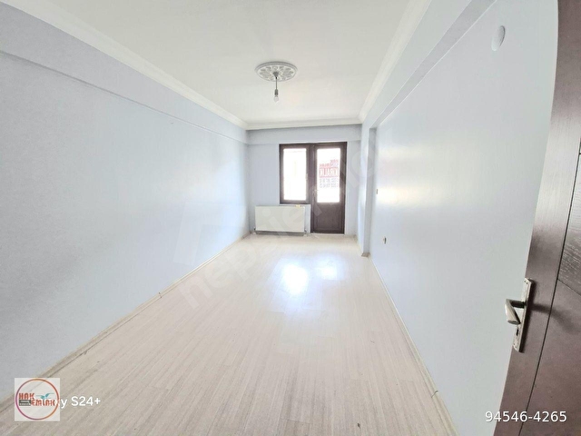 Hak Emlaktan Şerefiye Mah Şehrin Göbeğinde Kiralık 3+1 Daire - Görsel 11