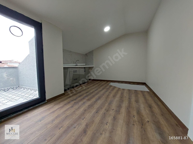 Bahçelievlerde Sıfır Binada 4+1 Dubleks Daire - Merkezi Konum - Görsel 23