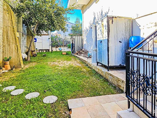 Kuşadasında Deniz Manzaralı 7+2 Müstakil Villa - Görsel 7