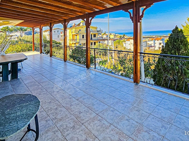 Kuşadasında Deniz Manzaralı 7+2 Müstakil Villa - Görsel 10