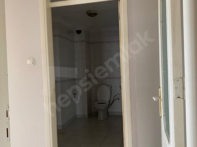 KULE SİTE YANINDA EMNİYET KARŞISI NDA MUSALLA BAĞLARI MAHALLESİNDE 3+1 KİRALIK GENİŞ DAİRE - Görsel 28