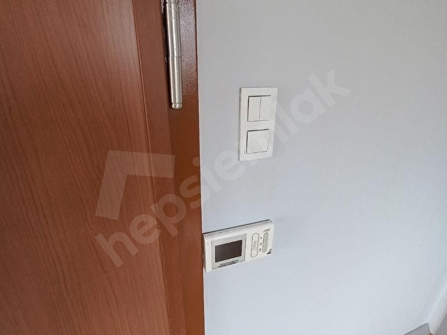 Alpkaya cad,çok iyi konumda,çift teraslı,temiz,asansörlü,1+1 - Görsel 24