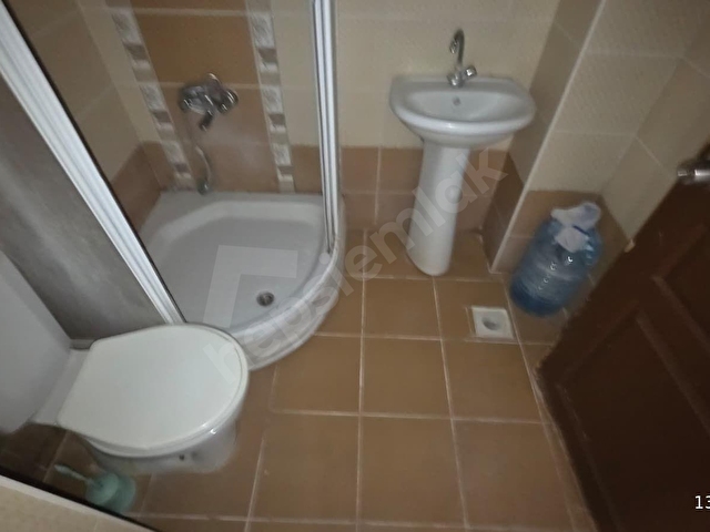 ETİMESGUT SÜVARİ MAHALLESİNDE 5+1//180m2 ASANSÖRLÜ MERKEZİ KONUM - Görsel 11