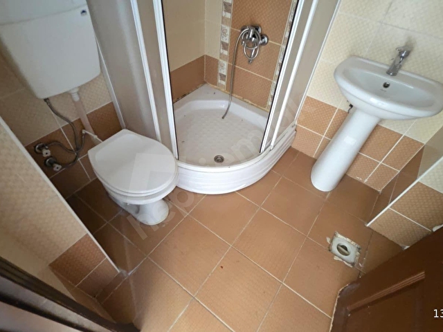 ETİMESGUT SÜVARİ MAHALLESİNDE 5+1//180m2 ASANSÖRLÜ MERKEZİ KONUM - Görsel 8