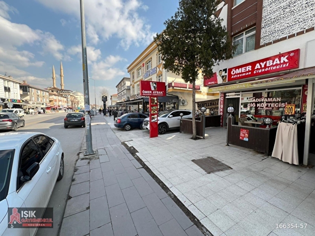 AYVALI SEVAL CADDE ÜZERİ DEVREN KİRALIK ÖMER AYBAK ÇİĞKÖFTECİ !! - Görsel 26