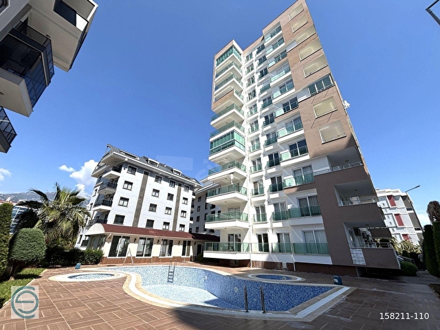 MAHMUTLARDA DENİZ MANZARALI LÜX EŞYALI GENİŞ 1+1 DAİRE