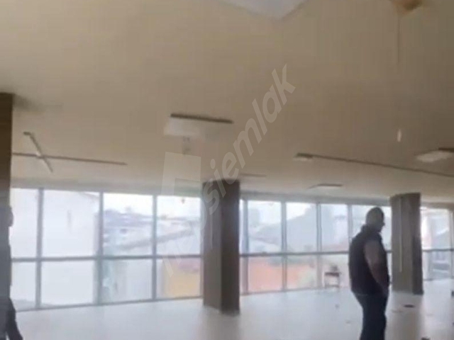 esenyurta kiralık dükkan sanayi elektriği mevcut ruhsatlı dükkan - Görsel 2