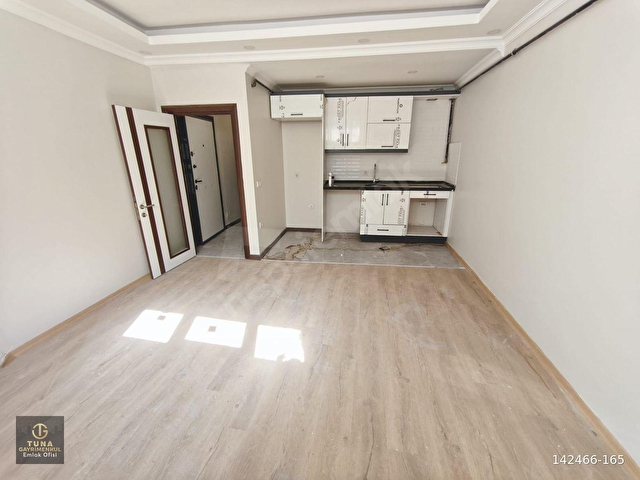 istanbul fevzi çakmak mahallesi satılık sıfır 2+1 bahçe katı