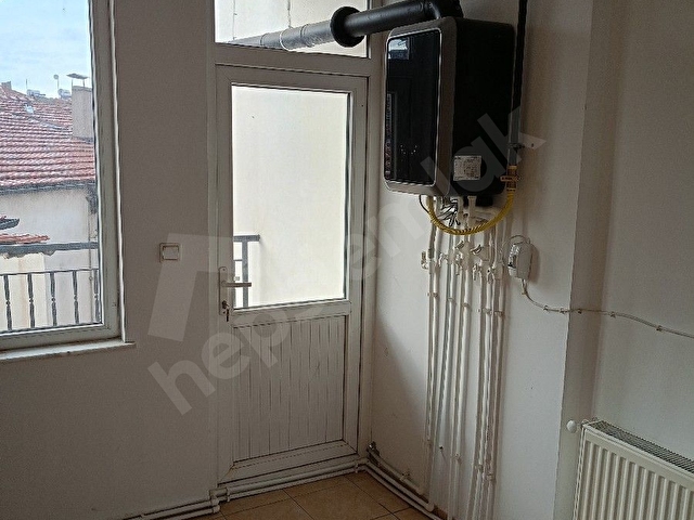 Sahibinden kiralık daire DOĞALGAZLI 3+1 Kuzey Güney Cephe - Görsel 4