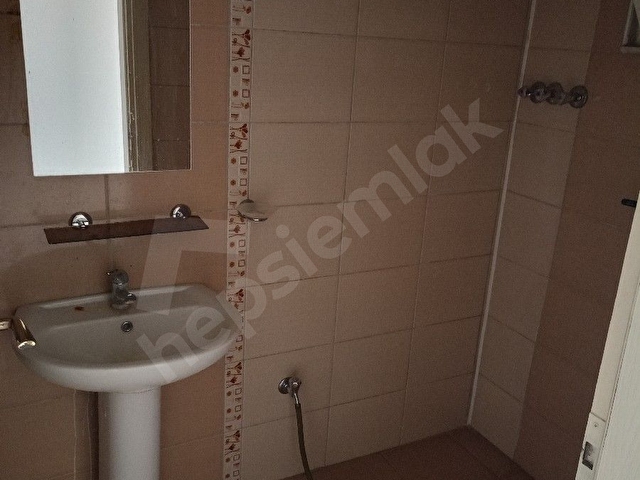 Sahibinden kiralık daire DOĞALGAZLI 3+1 Kuzey Güney Cephe - Görsel 13