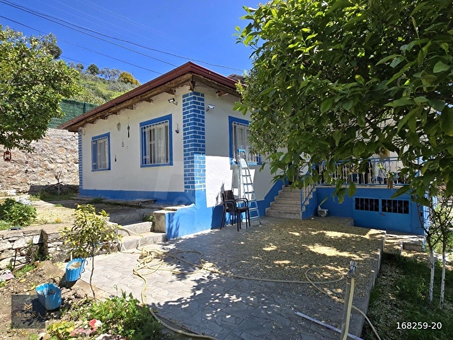 MARKADAN DEREAĞZI MAH. SATILIK MÜSTAKİL BAHÇELİ EV