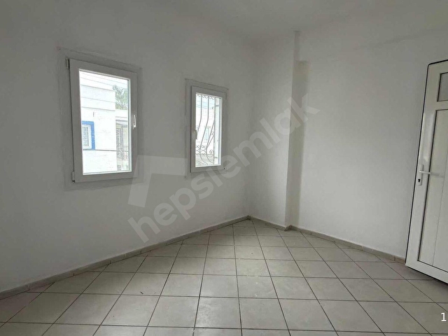 Bodrum Eskiçeşme Marinaya 100mt 1+1 Üst Kat Kiralık Daire - Görsel 4