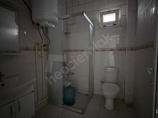 Bodrum Eskiçeşme Marinaya 100mt 1+1 Üst Kat Kiralık Daire - Görsel 5