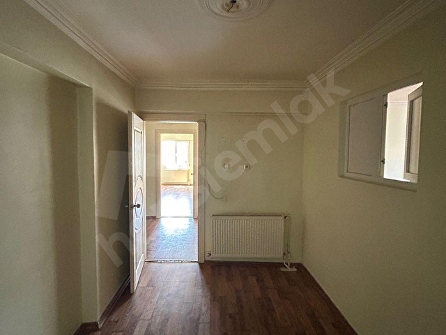 BYS’DEN KOŞU İZBAN CİVARINDA 1 YILLIĞINA KİRALIK 3+1 DAİRE - Görsel 17