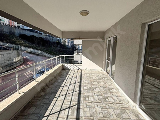 İKDAN AVCILAR MAHALLESİNDE 155 M2 NET MUAZZAM KİRALIK DAİRE - Görsel 22