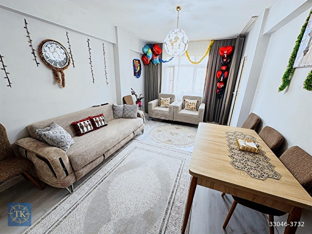 KAĞITHANE ÇAĞLAYAN MAH.BALKONLU 2.KAT 2+1 90 M2 SATILIK DAİRE - Görsel 6