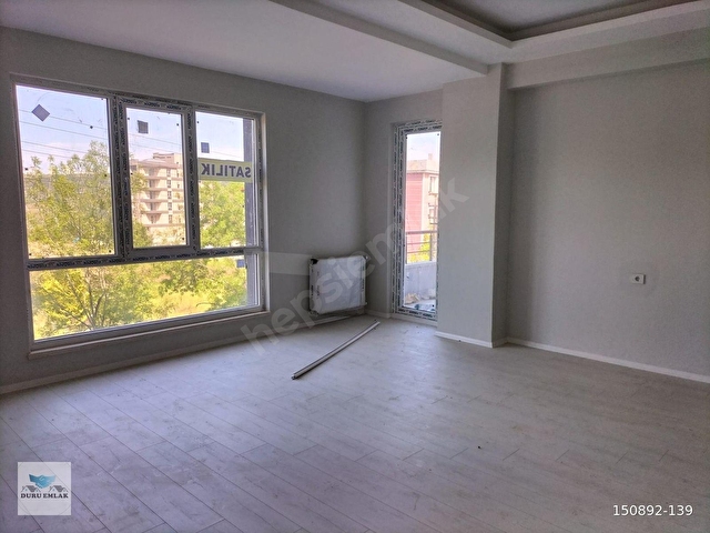 MUTFAK SALON AYRI EBEVEYN BANYOLU ÇİFT BALKONLU GENİŞ 2+1 DAİRE