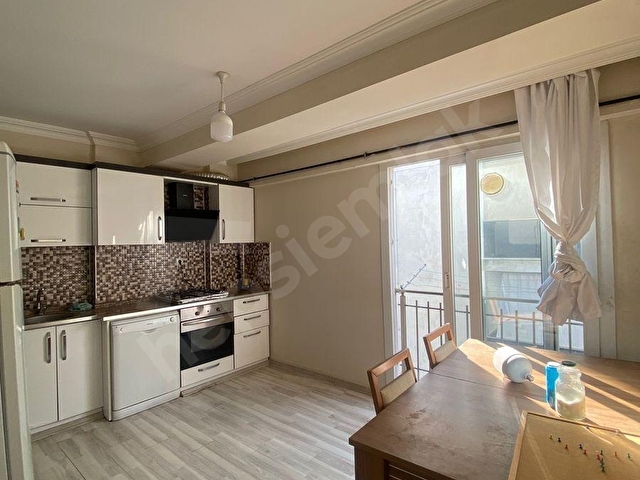 AYDIN EFELER MEŞRUTİYET MAHALLESİNDE GENİŞ EŞYALI 2+1 KİRALIK DAİRE - Görsel 8