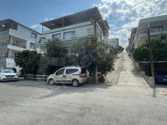 KOMPLE SATILIK 3 KATLI BİNA - Görsel 2