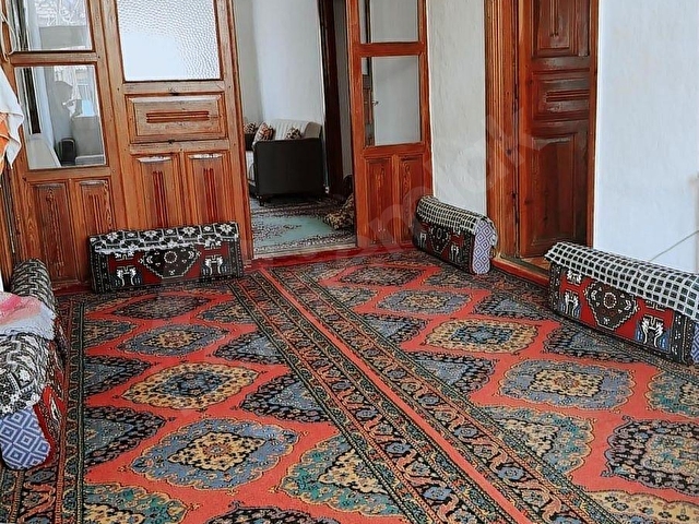 EMİN GYODAN KADINHANI MERKEZDE SATILIK 4+1 MÜSTAKİL EV!!!! - Görsel 10
