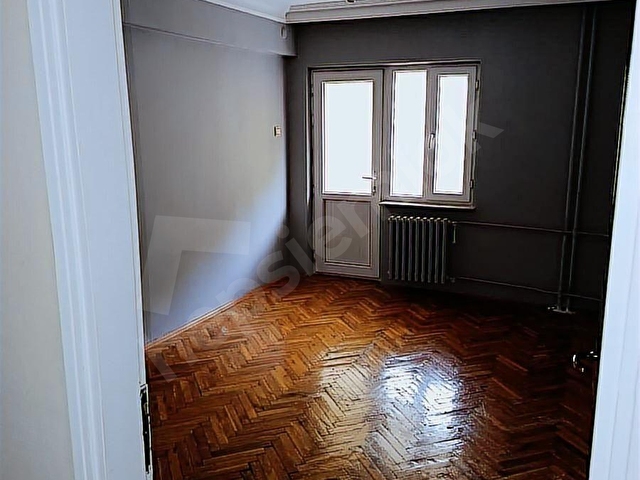 AKARBAŞI ŞEHİT YÜZBAŞI TUNCER GÜNGÖR CADDESİ KİRALIK 3+1 DAİRE - Görsel 13