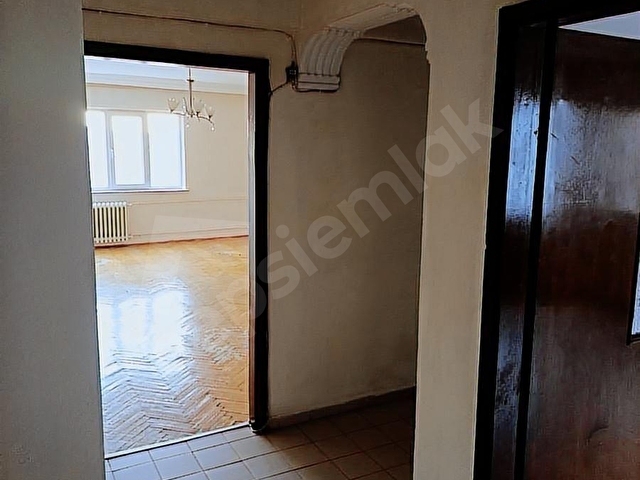 AKARBAŞI ŞEHİT YÜZBAŞI TUNCER GÜNGÖR CADDESİ KİRALIK 3+1 DAİRE - Görsel 7