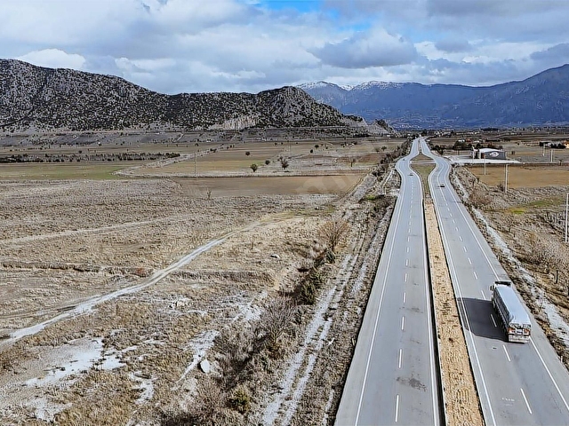 ANA YOL ÜZERİNDE LOJİSTİK AVANTAJLI 7.600 m² İMALATHANE ARSASI - Görsel 23