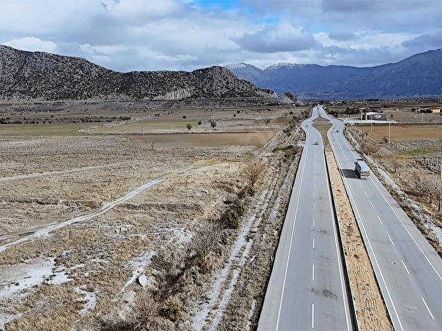 ANA YOL ÜZERİNDE LOJİSTİK AVANTAJLI 7.600 m² İMALATHANE ARSASI - Görsel 22