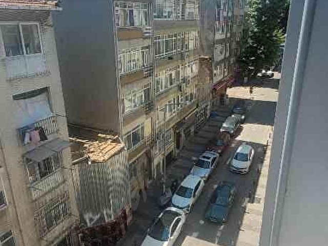 KADİKÖY RASİMPAŞA DA 1+1 ASANSÖRLÜ BİNADA KİRALIK  DAİRE - Görsel 13