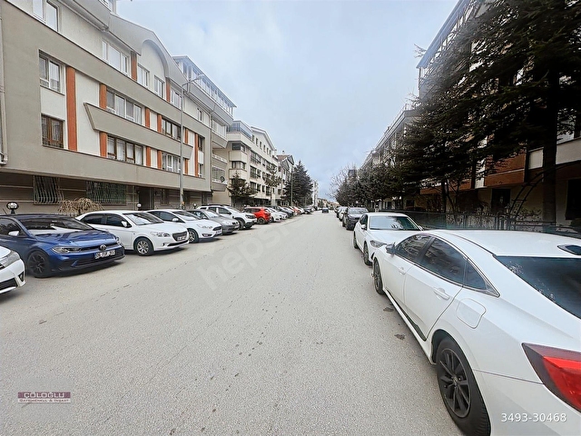 ÇÖLOĞLUNDAN DİKMEN MERKEZDE 2+1 SÜPER LÜXX AÇIK MUTFAK TERASLI - Görsel 24