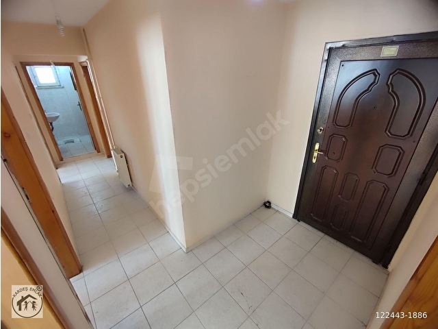 KARDEŞTEN EDREMİT MERKEZDE ASANSÖRLÜ JEOTERMALLİ AYRI MUTFAKLI ARA KAT GENİŞ 2+1 DAİRE - Görsel 27