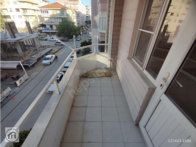 KARDEŞTEN EDREMİT MERKEZDE ASANSÖRLÜ JEOTERMALLİ AYRI MUTFAKLI ARA KAT GENİŞ 2+1 DAİRE - Görsel 10