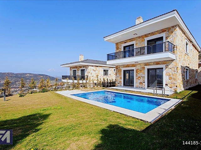 Foçaköyde satılık taş villa - Görsel 30