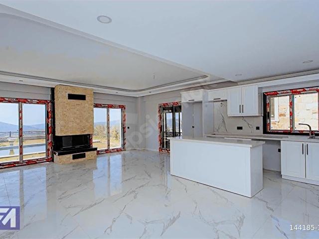 Foçaköyde satılık taş villa - Görsel 11