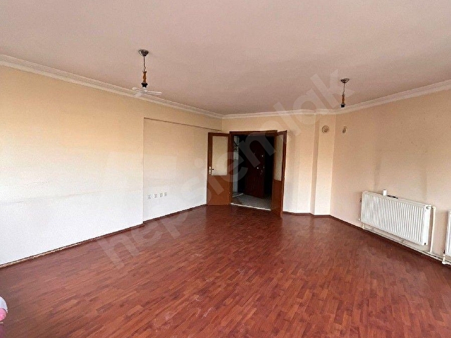 ÇATALÇEŞME CADDE ÜZERİNDE 150 M2 2+1 ASONSÖRLÜ SATILIK GENİŞ FERAH DAİRE ÇINARA BAYRAMYERİNE YÜRÜME - Görsel 19