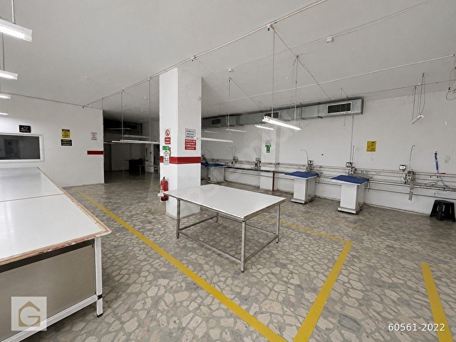 Yenibosna Merkez Mahallesinde 400m2 Kiralık İmalathane/Atölye - Görsel 2