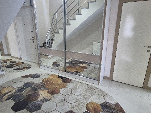 Sahibinden Satılık: Çankaya Merkezde, Manzaralı 250m² Net Dubleks - Görsel 13
