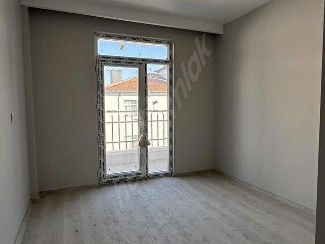 MUHTEŞEM KONUMDA SATILIK ULTRA LÜKS SON KAT ÖN CEPHE - Görsel 27
