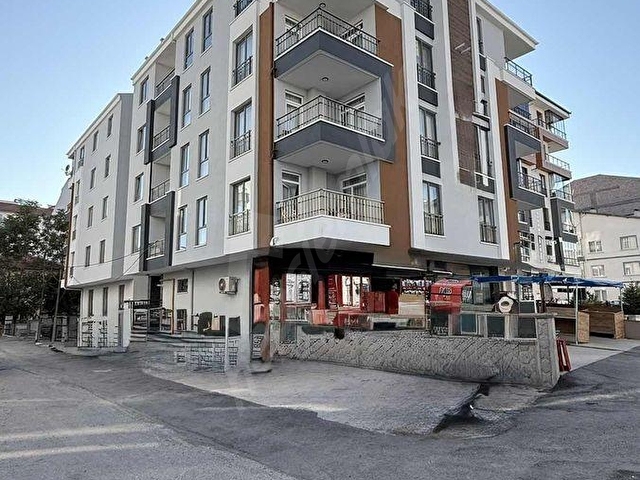 MUHTEŞEM KONUMDA SATILIK ULTRA LÜKS SON KAT ÖN CEPHE