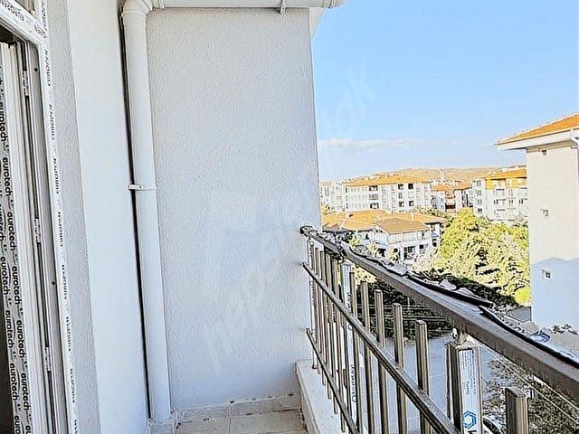 MUHTEŞEM KONUMDA SATILIK ULTRA LÜKS SON KAT ÖN CEPHE - Görsel 21