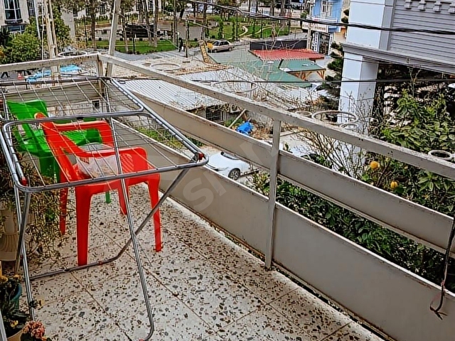 Altıparmaktan Belediye Yakınında Satılık Bahçeli 2 Katlı Ev - Görsel 18