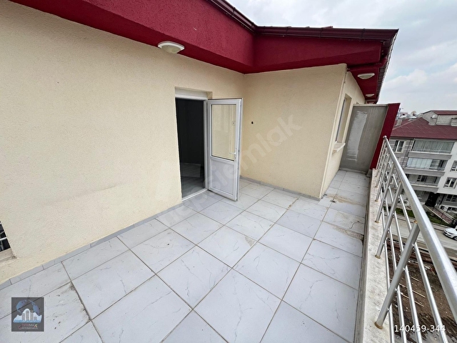 Akşemmsettin mahallesi yakını 3+1 katta full manzaralı - Görsel 18