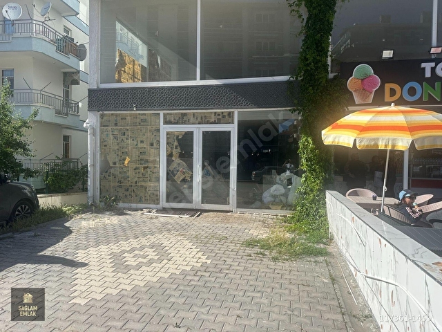 SAĞLAM EMLAKTAN CADDEDE İŞLEK BÖLGEDE KİRALIK 450 m2 DÜKKAN - Görsel 15